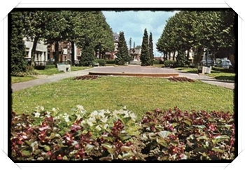 LB Square Augustins A1.jpg